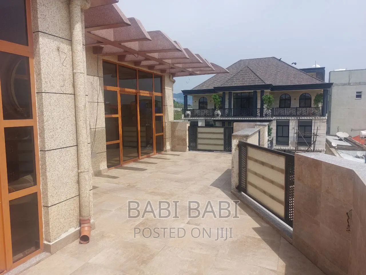 5bdrm House in Lebu Area, Nifas Silk-Lafto for sale