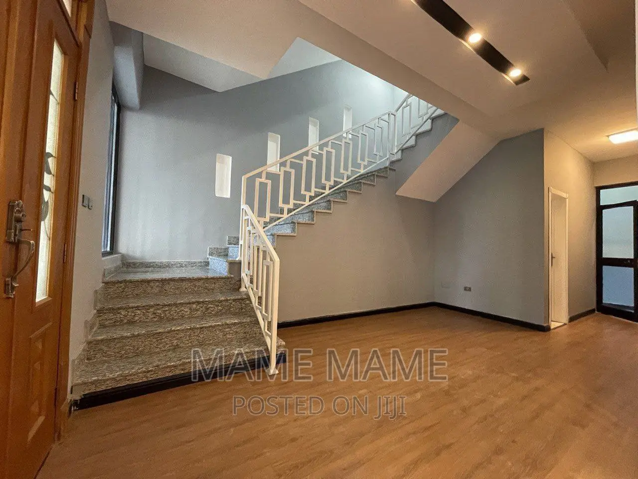 6bdrm House in Addis Abeba, Bole for sale