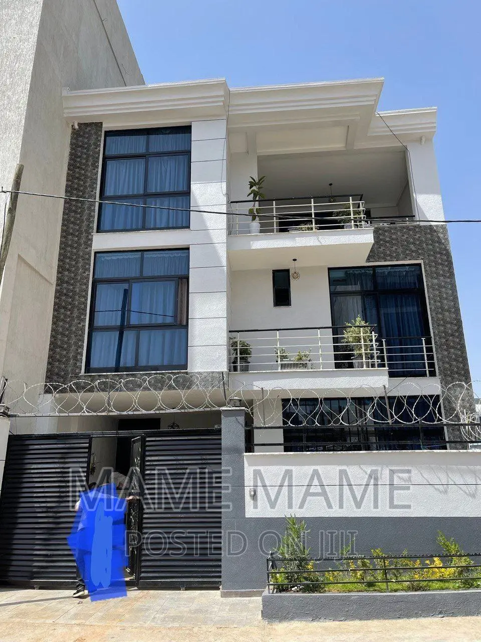 6bdrm House in Addis Abeba, Bole for sale