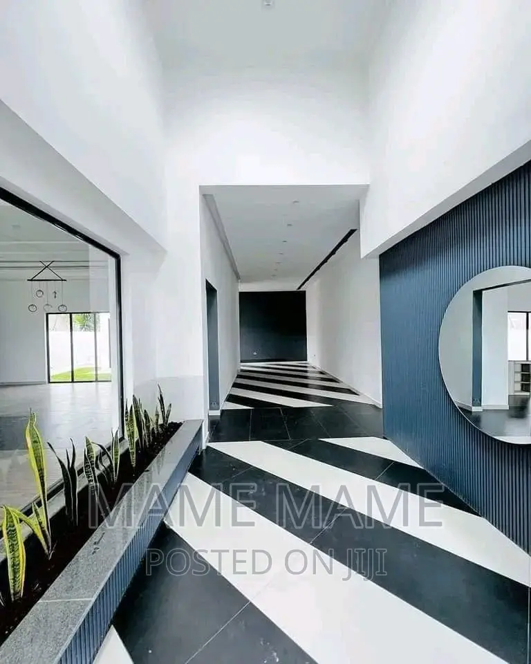 5bdrm Villa in Addis Abeba, Bole for sale