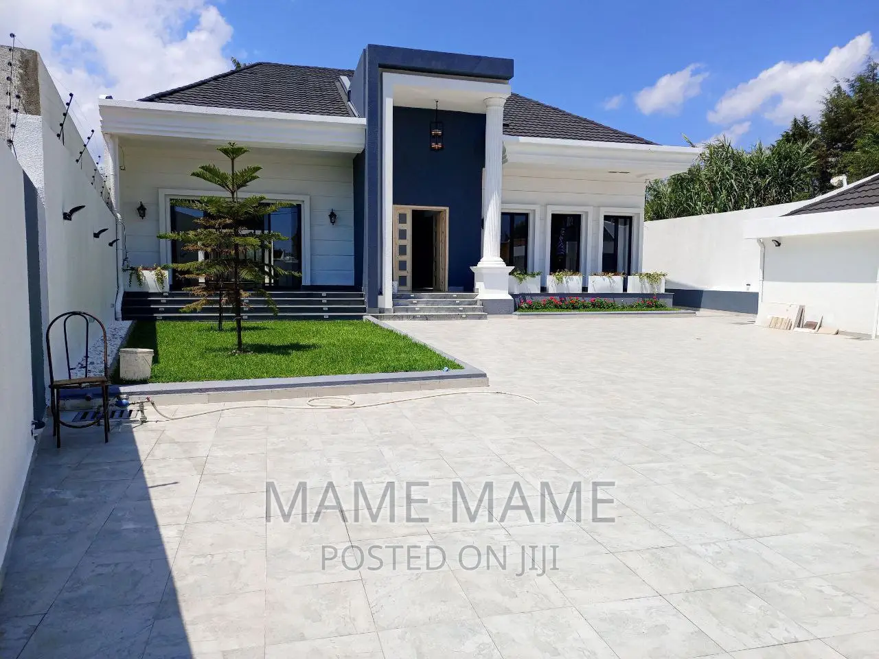 5bdrm Villa in Addis Abeba, Bole for sale