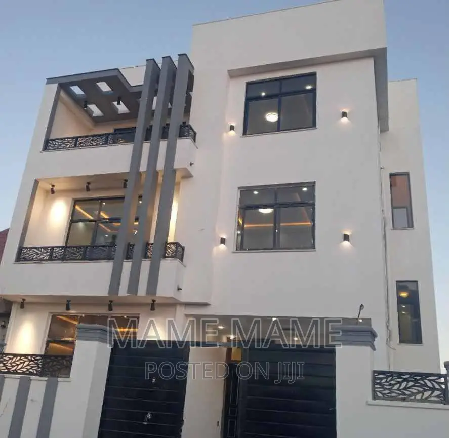5bdrm House in Addis Abeba, Bole for sale