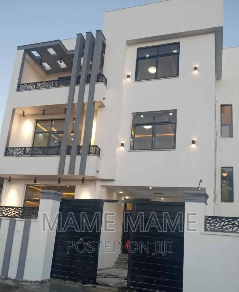 5bdrm House in Addis Abeba, Bole for sale