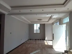 5bdrm House in Addis Abeba, Bole for sale