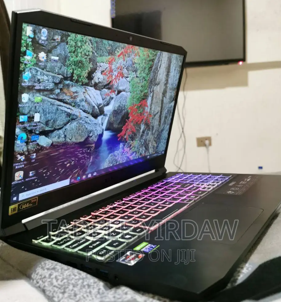 New Laptop Acer NITRO 5 16GB AMD Ryzen 7 SSD 512GB