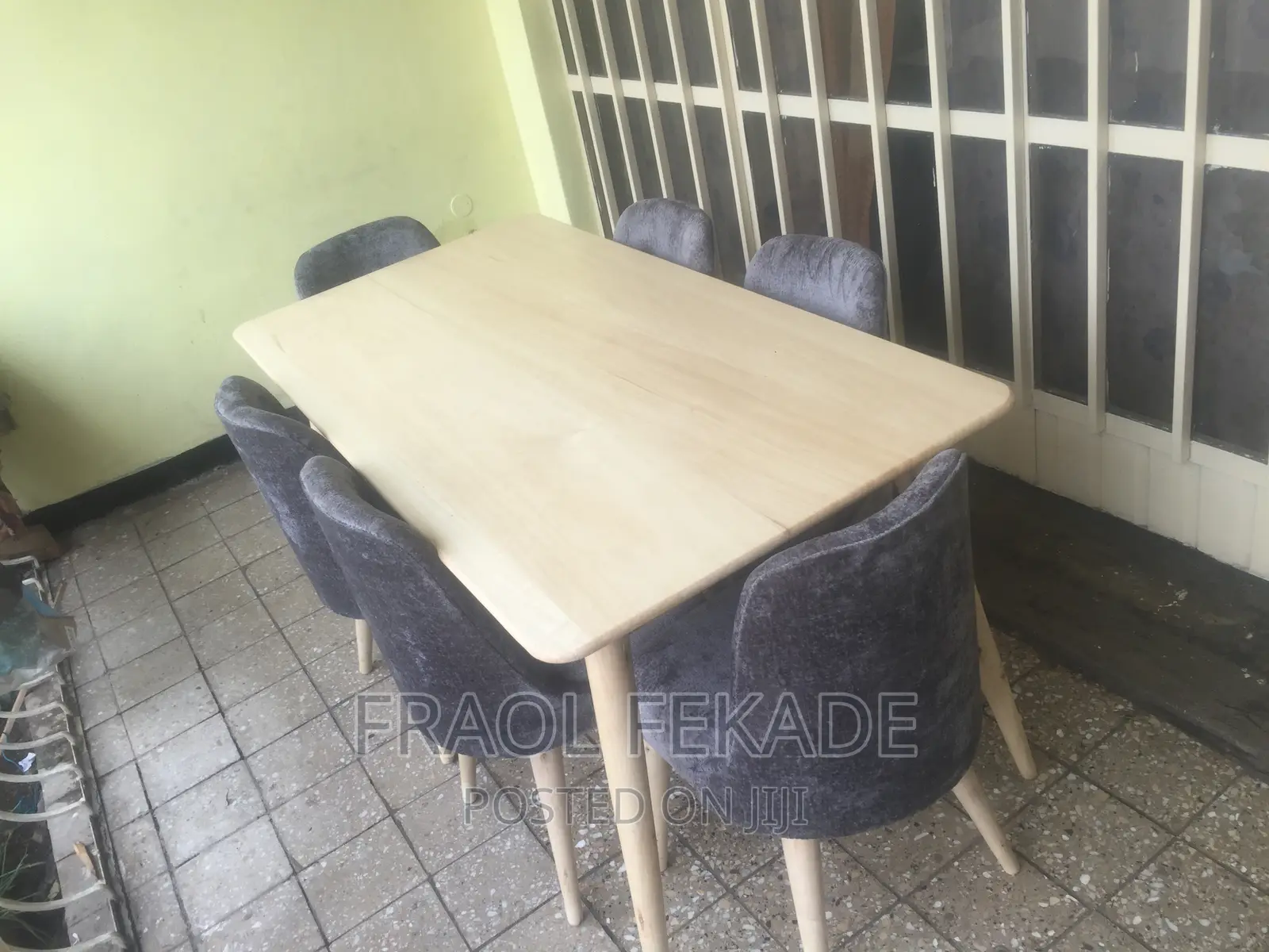 Modern Dining Set (With Your Color Choice)