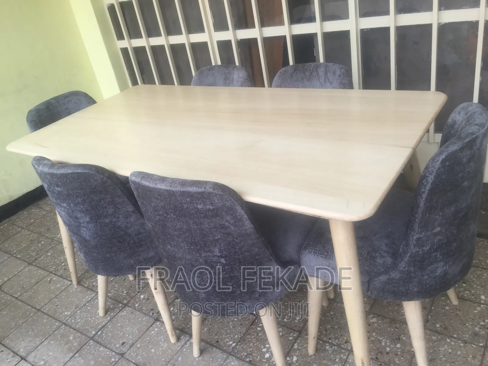 Modern Dining Set (With Your Color Choice)