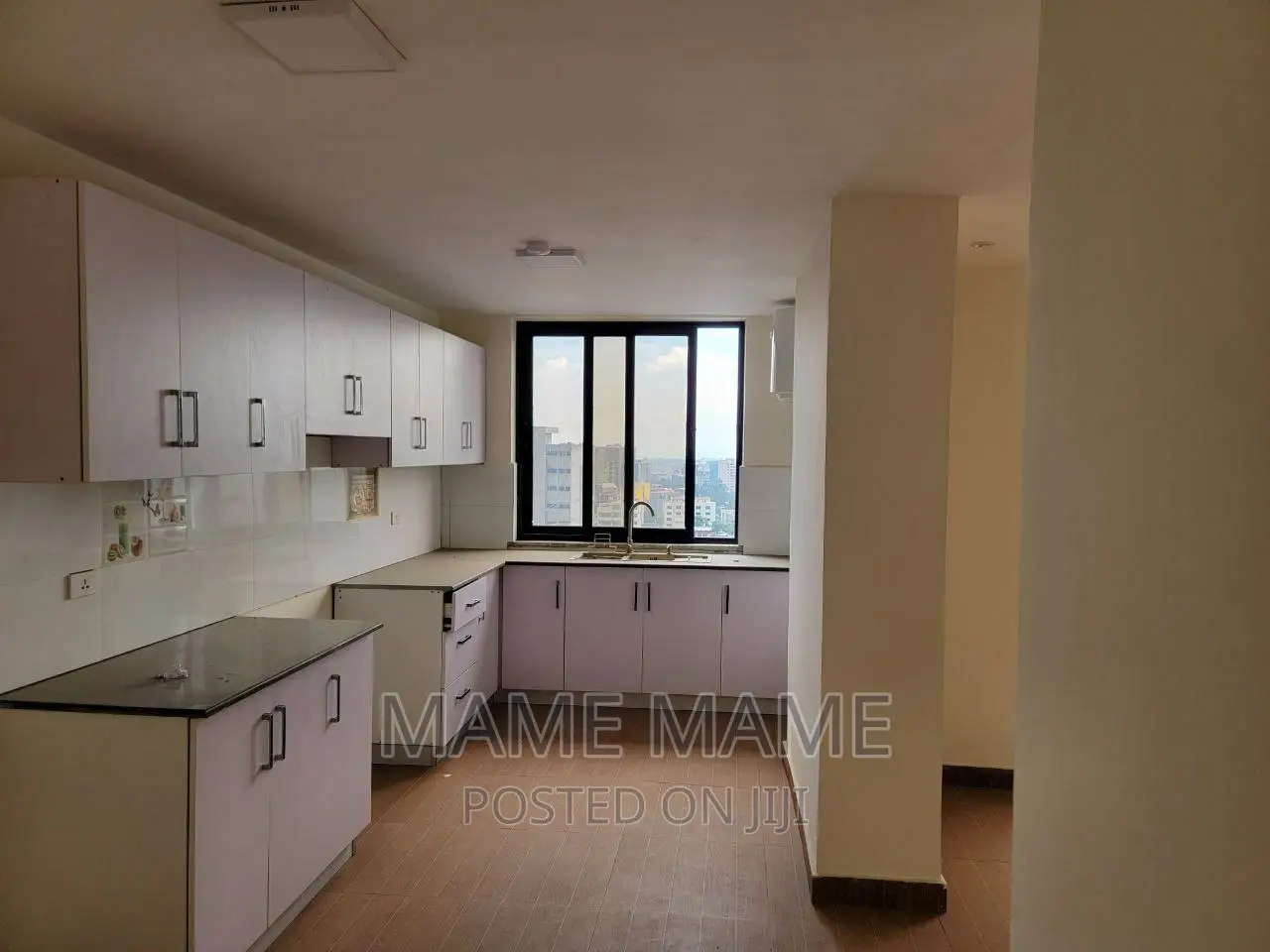 4bdrm Apartment in Addis Abeba, Yeka for sale