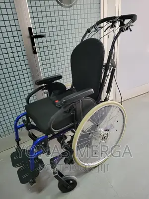 Wheelchair_made From Durable Quality Material/Long-Lasting