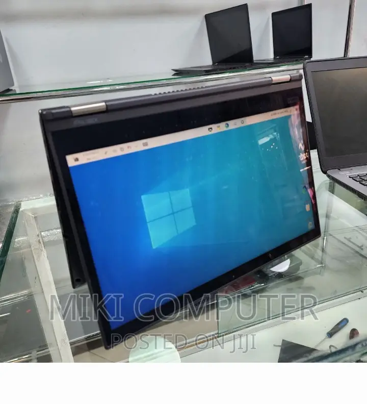 New Laptop Lenovo ThinkPad Yoga 370 8GB Intel Core I5 SSD 512GB