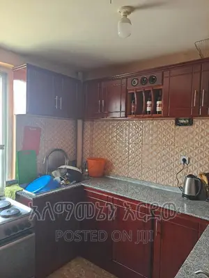 Furnished 3bdrm Condo in አባዶ ኮንዶሚንየም, Yeka for sale