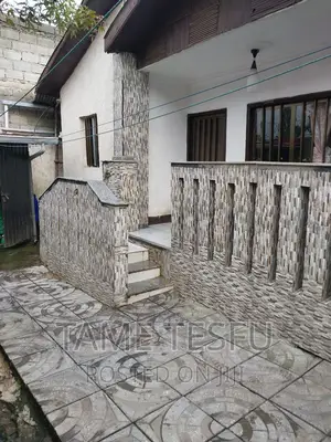 Furnished 3bdrm Villa in Yeka Kotobe for sale