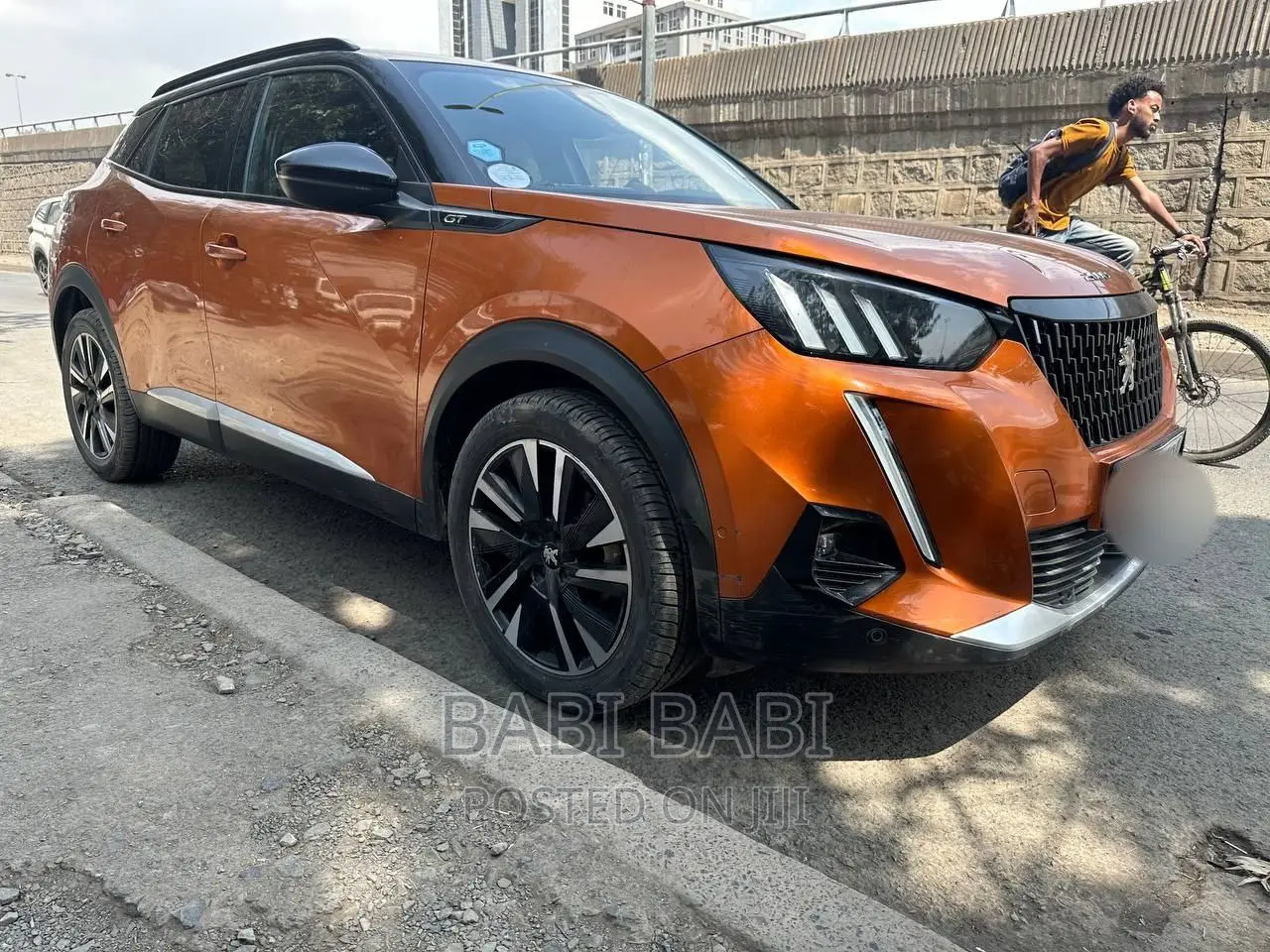 Peugeot 2008 2021 Orange