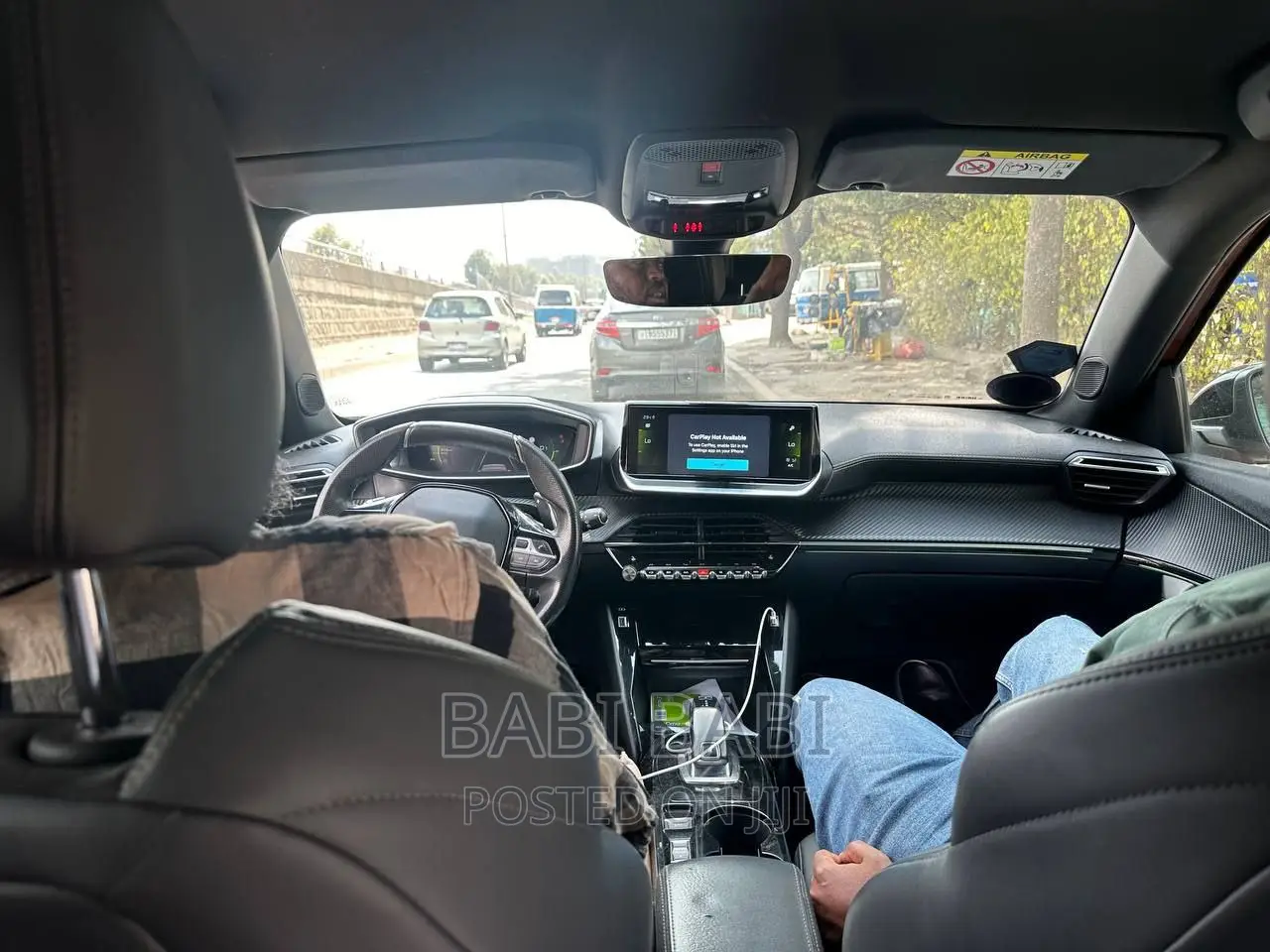 Peugeot 2008 2021 Orange