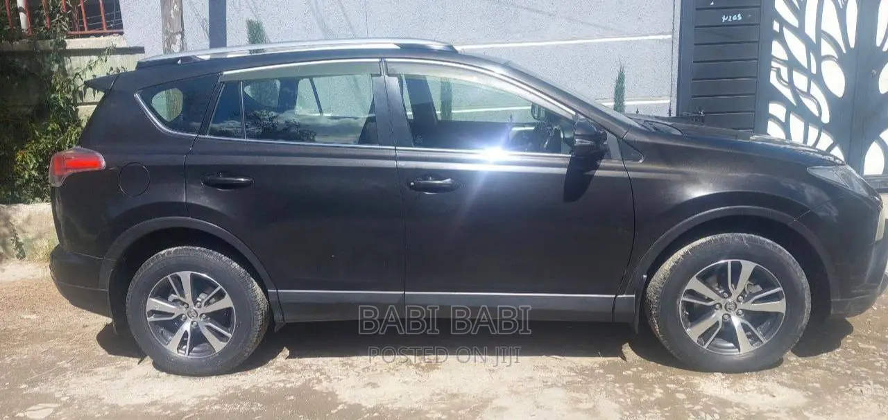 Toyota RAV4 2017 Black