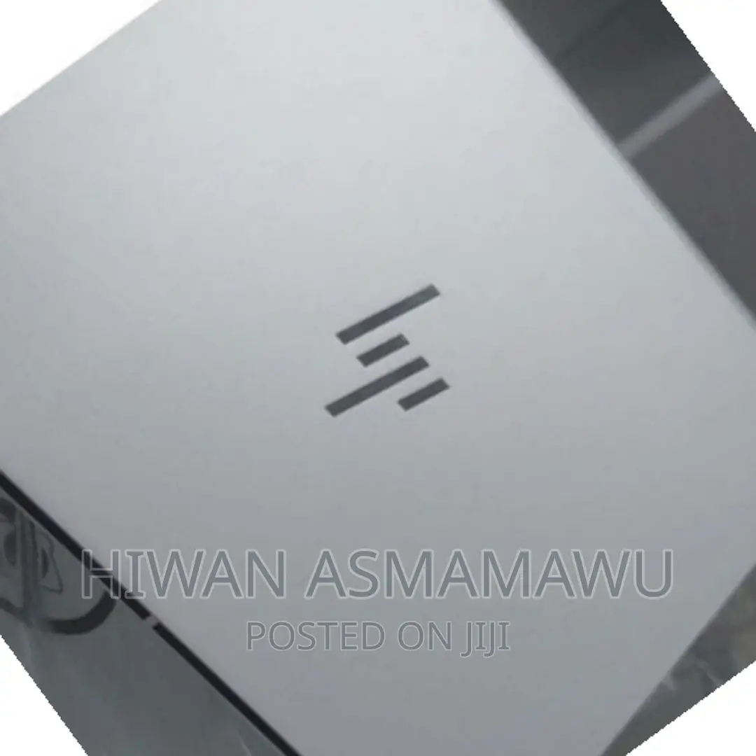 New Laptop HP Envy X360 8GB Intel Core I7 SSD 512GB