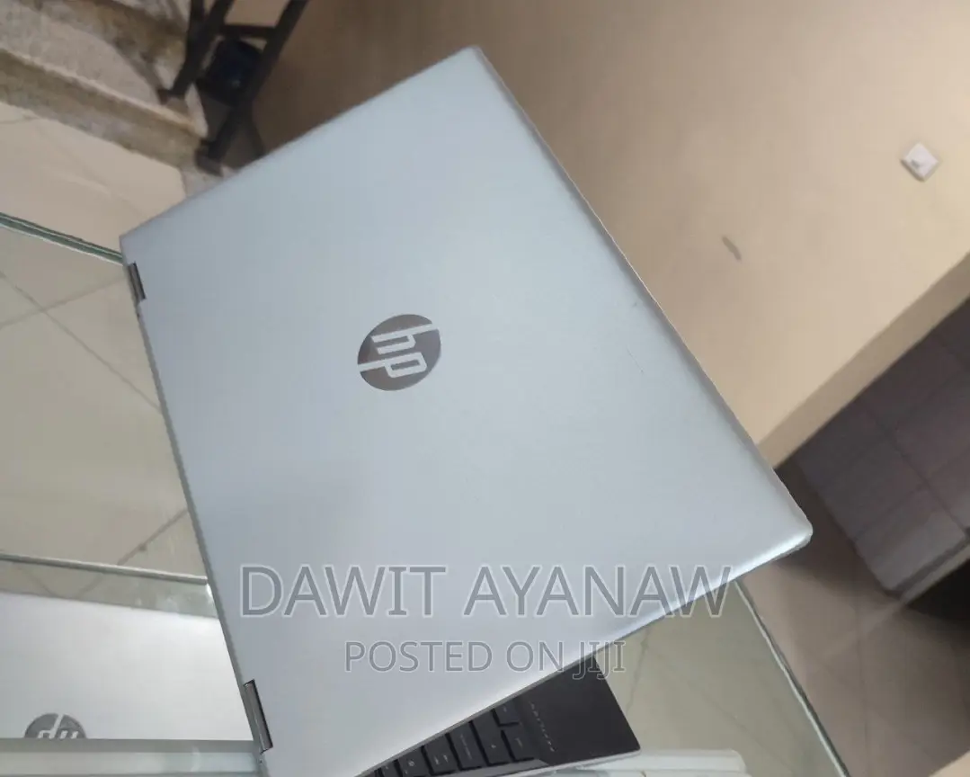 New Laptop HP Pavilion 15 8GB Intel Core I5 SSD 256GB