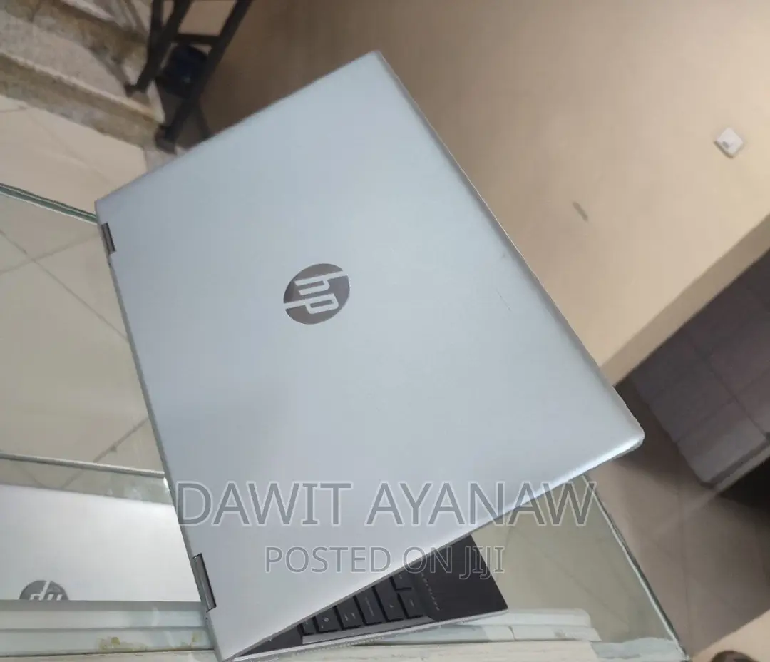 New Laptop HP Pavilion 15 8GB Intel Core I5 SSD 256GB