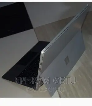 New Laptop Microsoft Surface Pro 6 8GB Intel Core I7 SSD 256GB