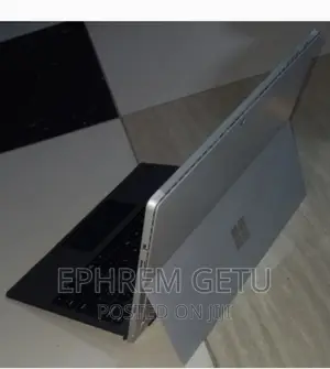 New Laptop Microsoft Surface Pro 6 8GB Intel Core I7 SSD 256GB