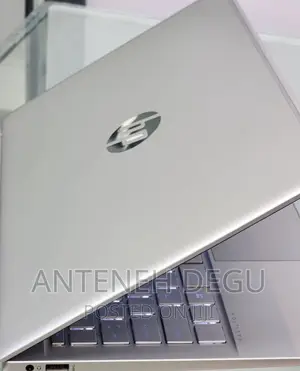 New Laptop HP Pavilion 14 8GB AMD Ryzen 5 SSD 512GB