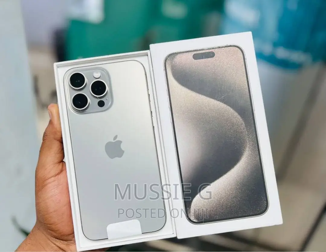 New Apple iPhone 15 Pro Max 256 GB Blue