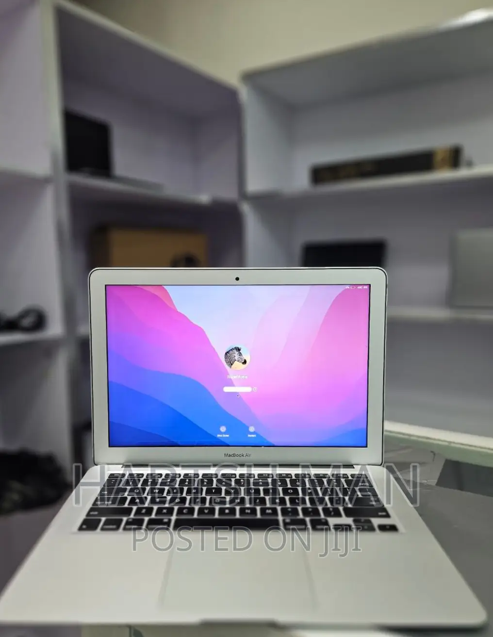 New Laptop Apple MacBook Air 2017 8GB Intel Core I5 SSD 128GB