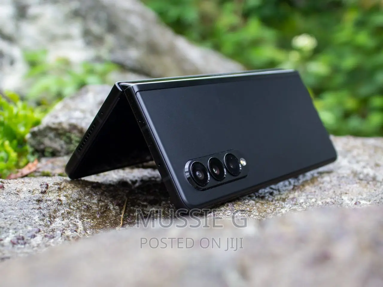 New Samsung Galaxy Z Flip 3 256 GB