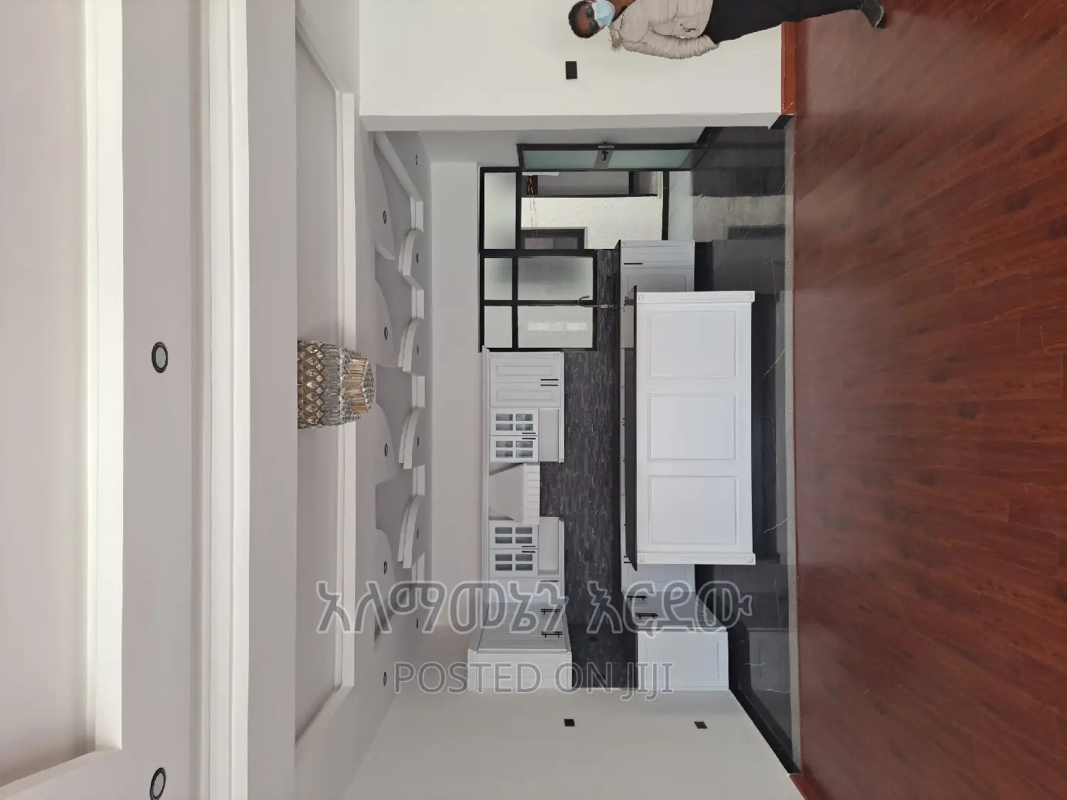 Furnished 8bdrm House in አያት ዞን ስድስት, Bole for sale