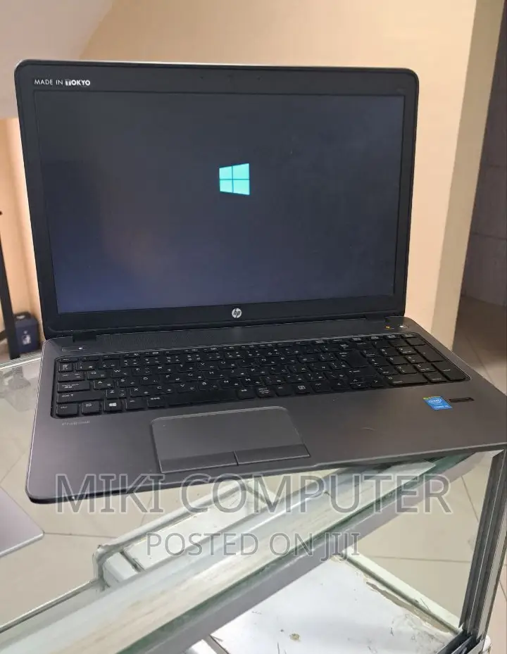 New Laptop HP EliteBook 840 8GB Intel Core I7 SSD 256GB