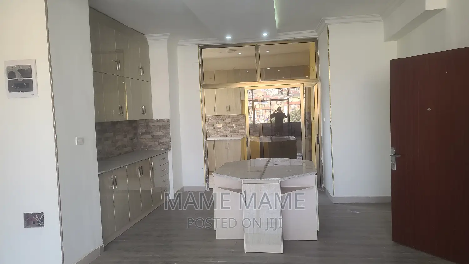 3bdrm Apartment in Addis Abeba, Bole for rent