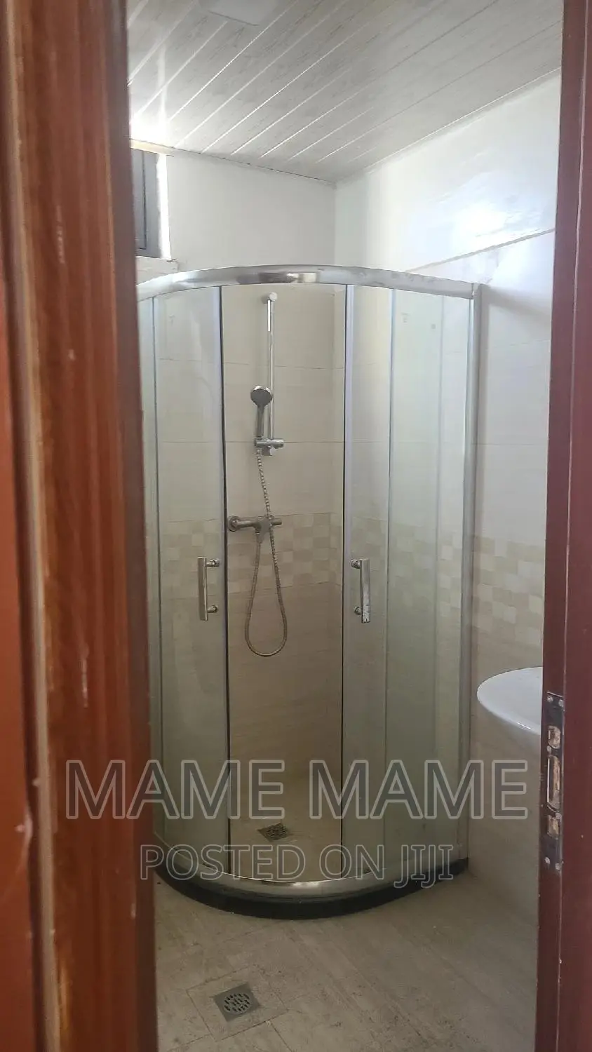 3bdrm Apartment in Addis Abeba, Bole for rent