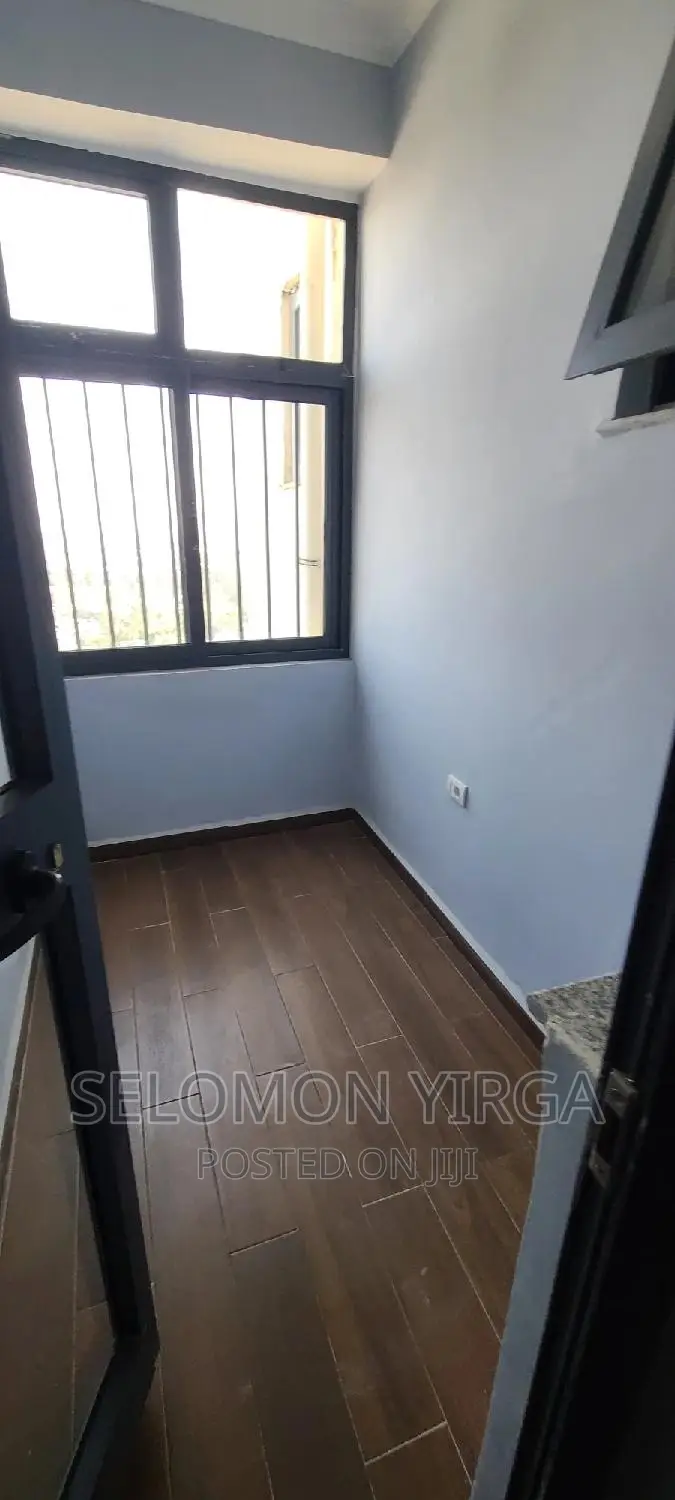2bdrm Apartment in Adis Abba, Bole for sale