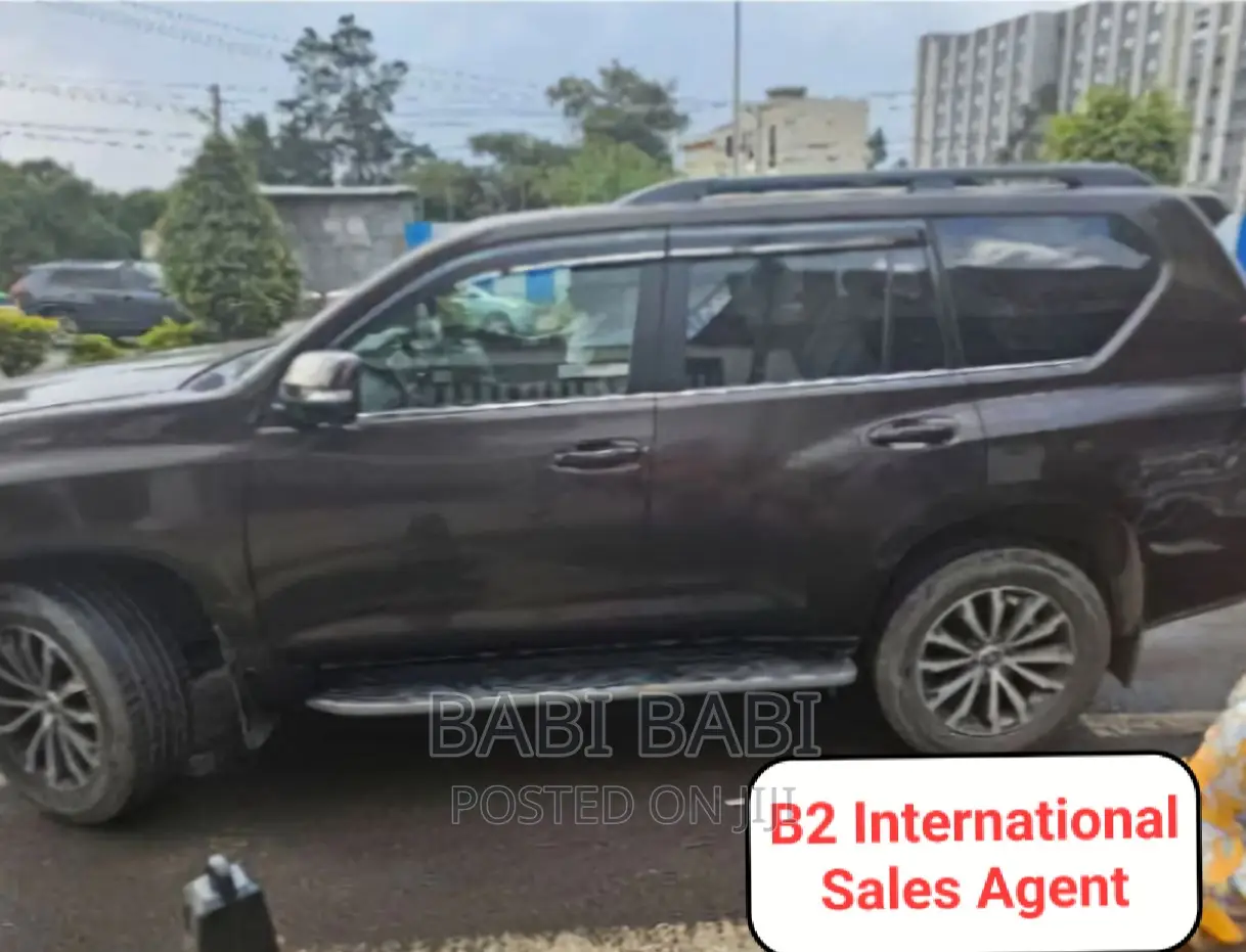 Toyota Land Cruiser Prado 2021 Matt Black