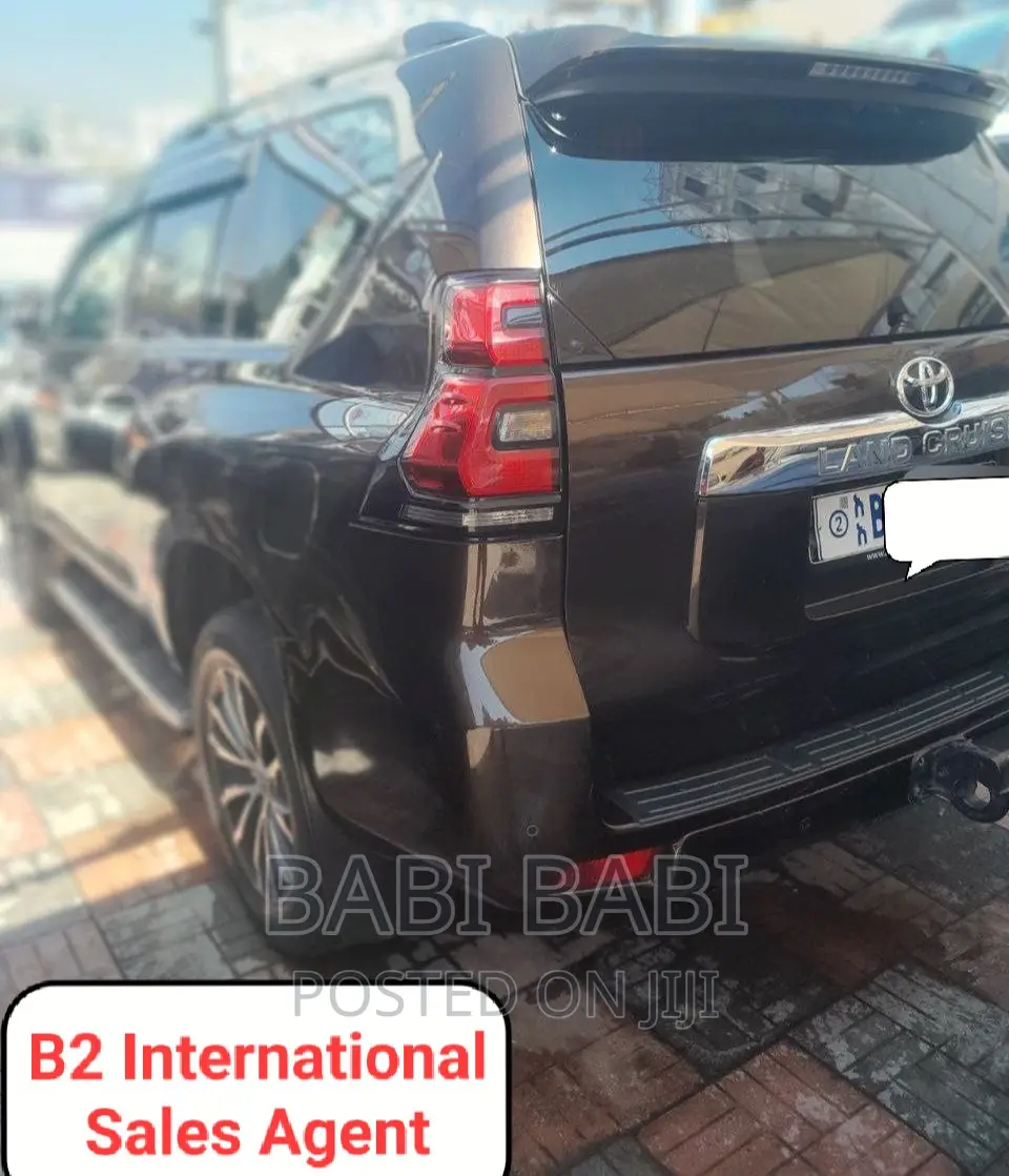 Toyota Land Cruiser Prado 2021 Matt Black