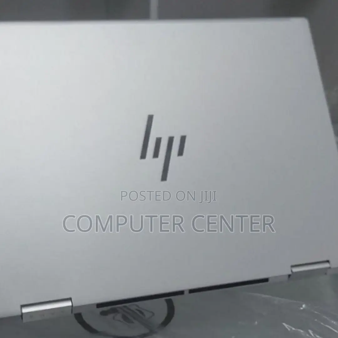 New Laptop HP Envy X360 8GB Intel Core I7 SSD 512GB