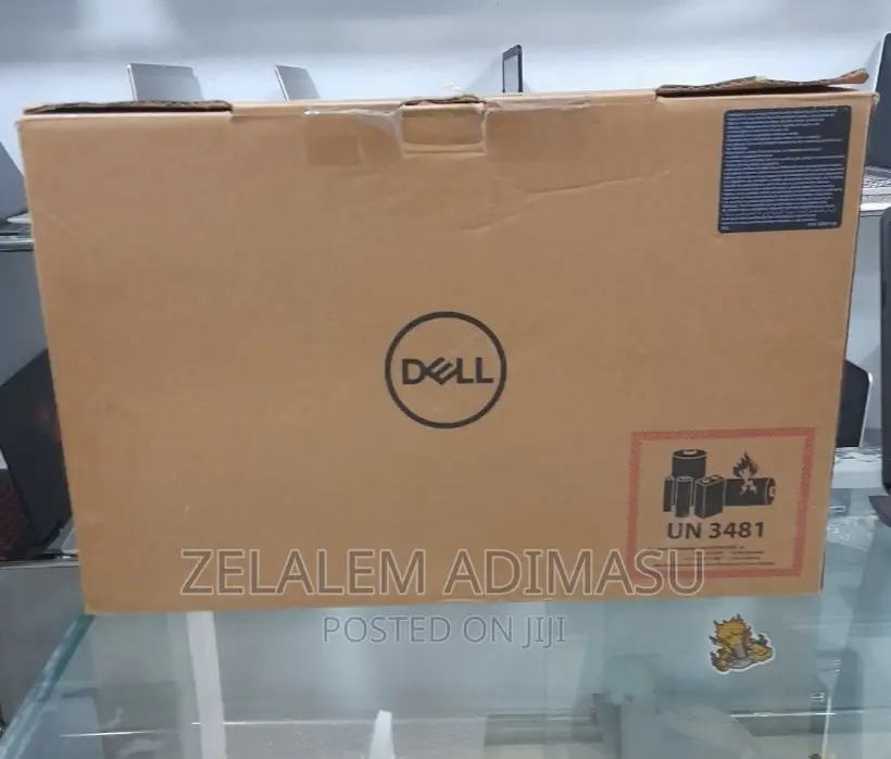 New Laptop Dell G15 5511 8GB Intel Core I5 SSD 512GB