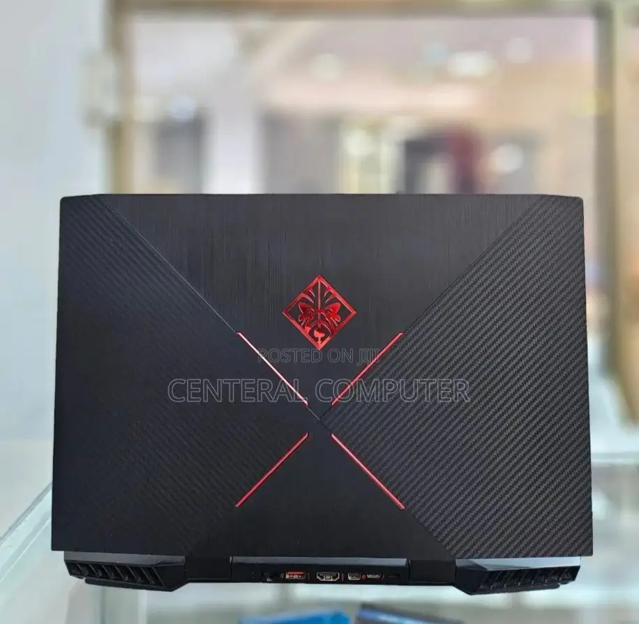 New Laptop HP Omen X 17t 16GB Intel Core I7 SSD 512GB