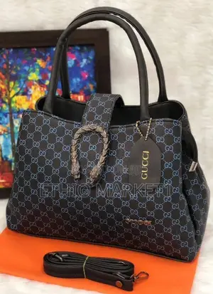 Gucci Ladies Heavy Quality Hand Bag With Brand Lock