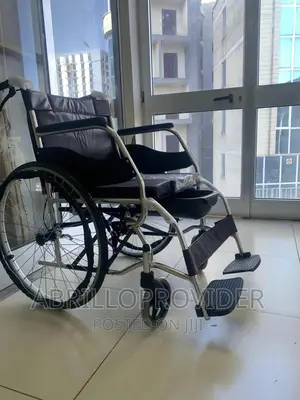 Flexible Wheelchair/Wheelchair/Commode Wheelchair/Wheelchair