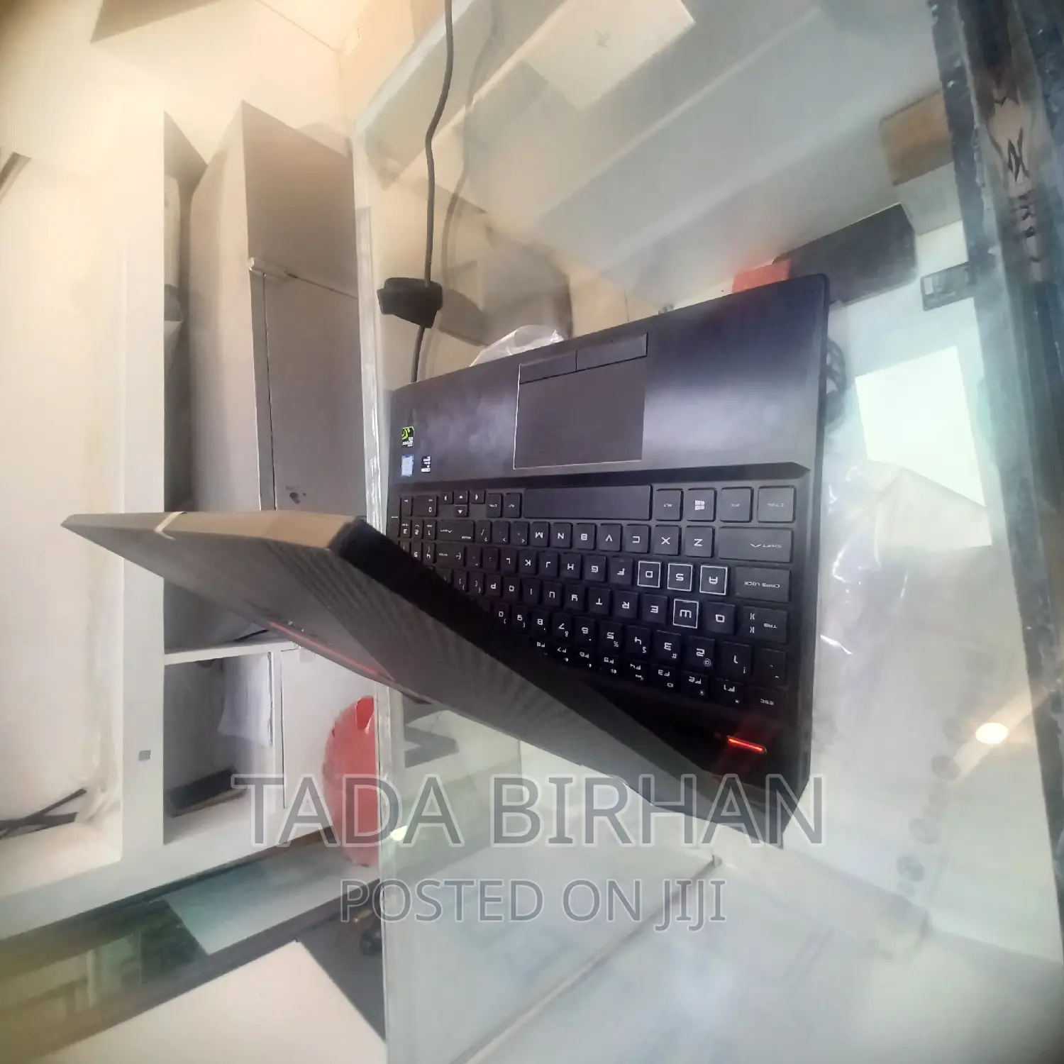 New Laptop HP Omen 15 8GB Intel Core I7 HDD+SSD 512GB