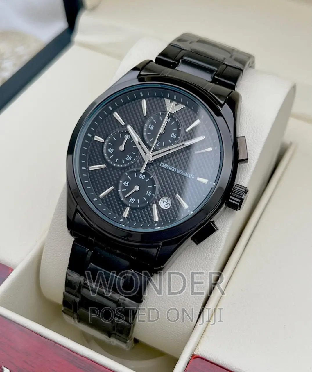 EMPORIO ARMANI Watches ለሱ!