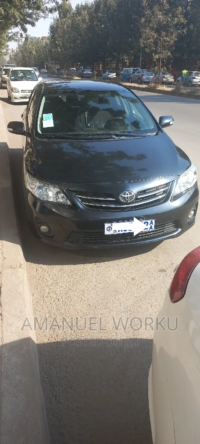 Toyota Corolla 2011 Black