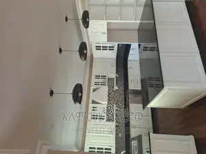 Furnished 10bdrm House in አያት, Bole for sale