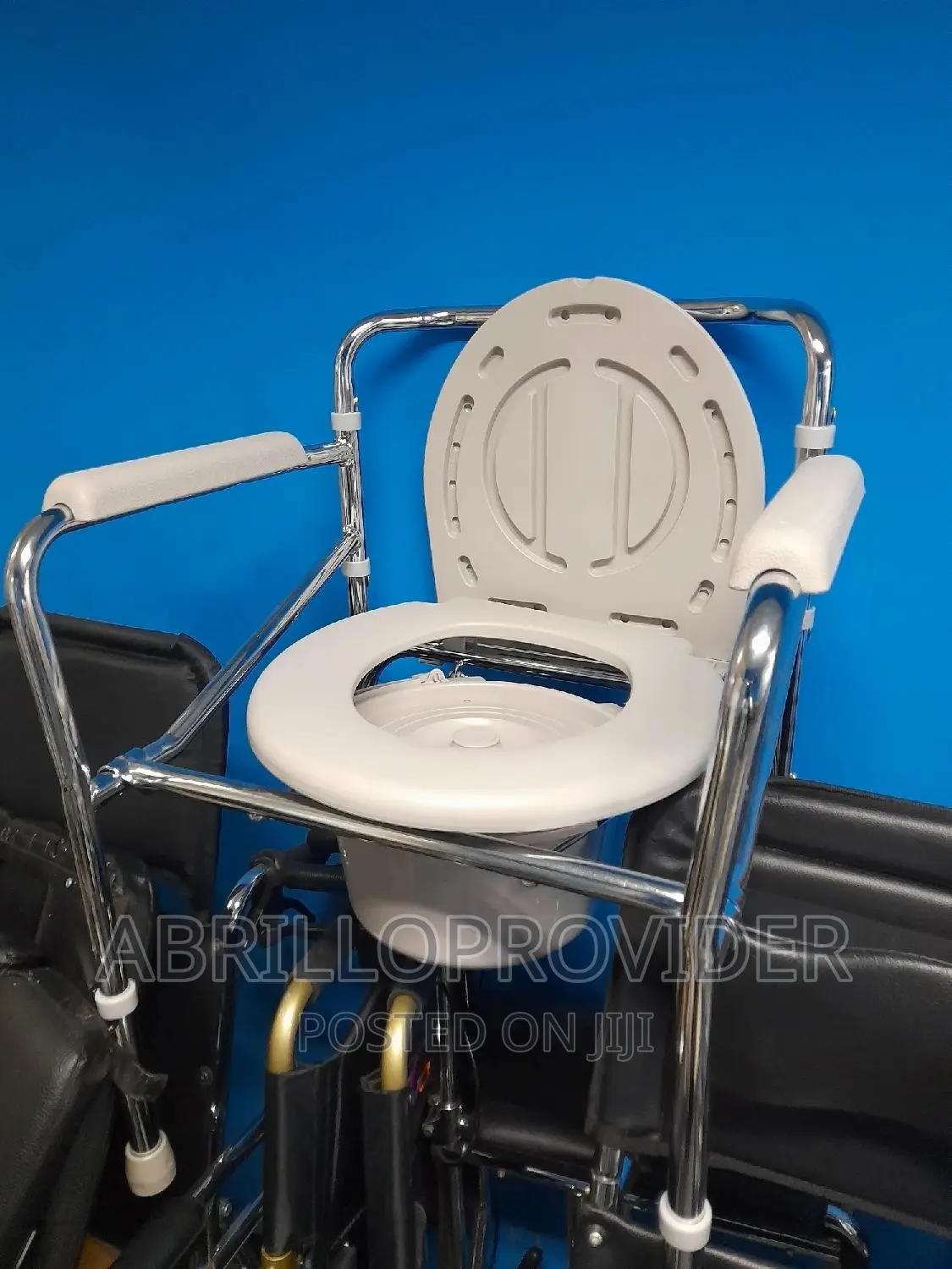 Auxilary Commode Chair-Folding Chair/Commode Chair/Toilet