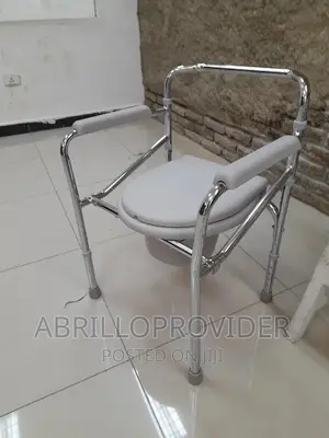 Commode Toilet Chair/Folding Chair/Commode Chair/Folding