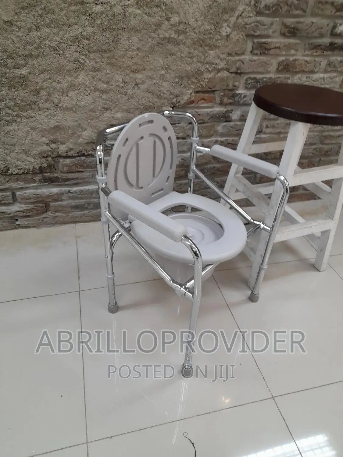 Commode Toilet Chair/Folding Chair/Commode Chair/Folding