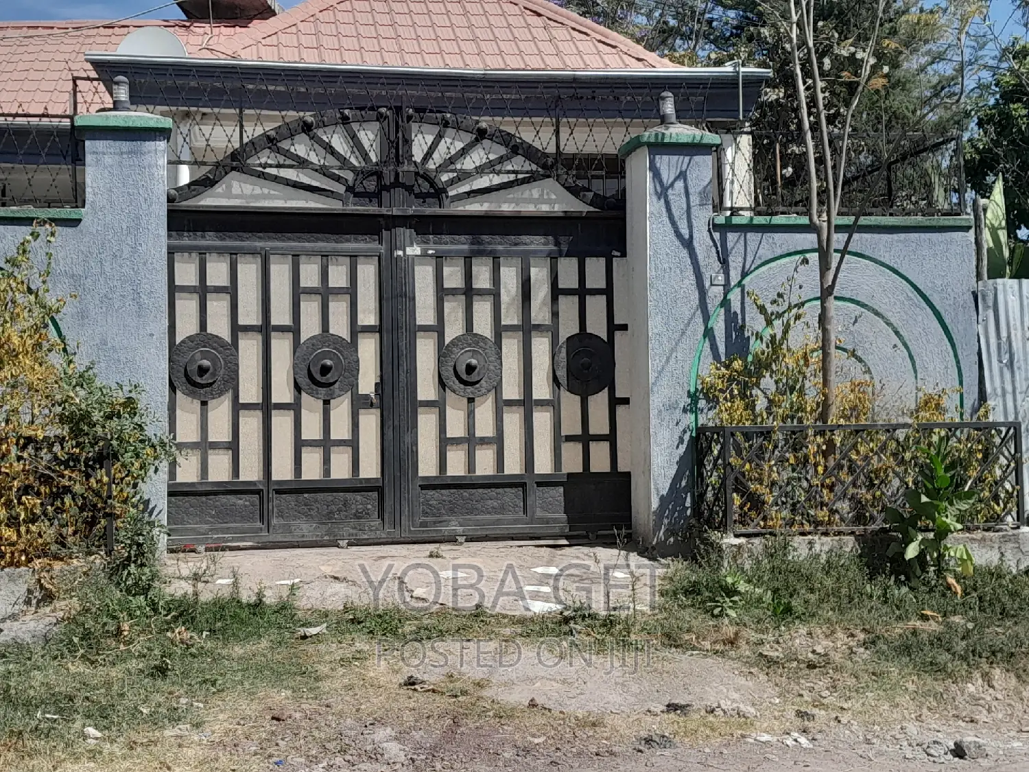 Furnished 5bdrm House in አስቸካይ የሚሸጥ ሺላ ቤት, Akaky Kaliti for sale