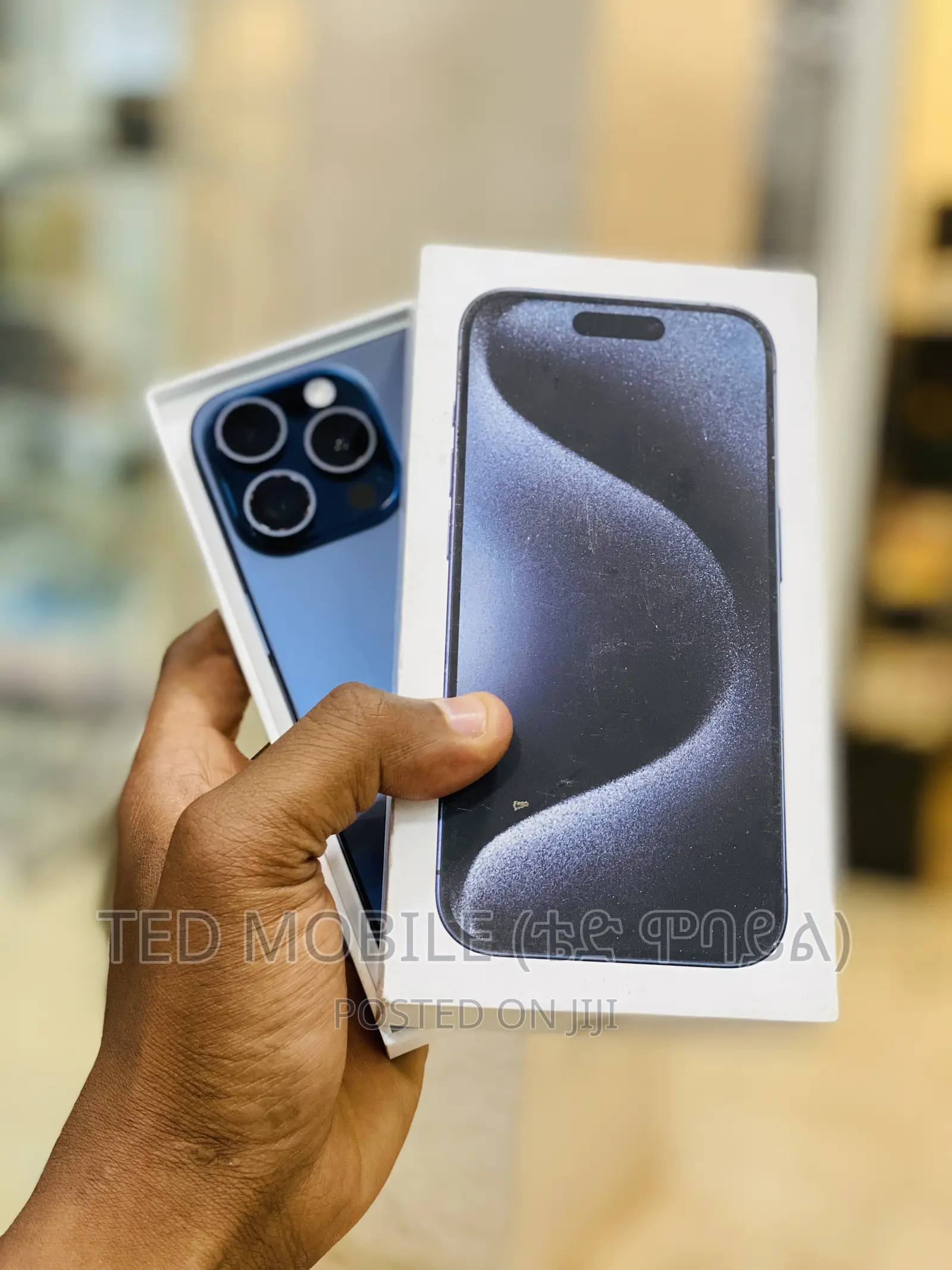 New Apple iPhone 15 Pro 256 GB Black