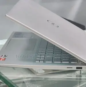 New Laptop Dell Inspiron 14 8GB AMD Ryzen 5 SSD 256GB